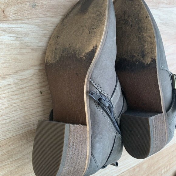 Susina Veronica Leather Ankle Booties 2” 5.5M - Picture 7 of 12